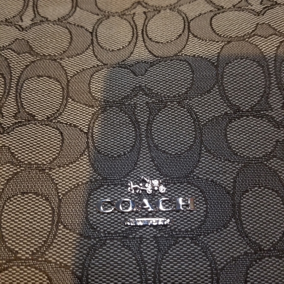 Coach Handbag - Picture 2 of 16